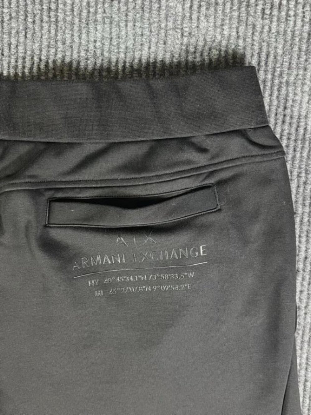 Armani Exchange Mens XXL Black Sweatpants Pants Joggers Thick Heavy Drawstring - Picture 8 of 11